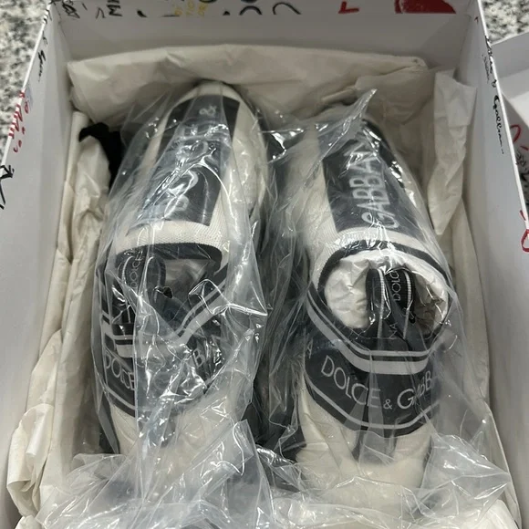 Dolce & Gabbana women’s sneaker - Picture 11 of 11